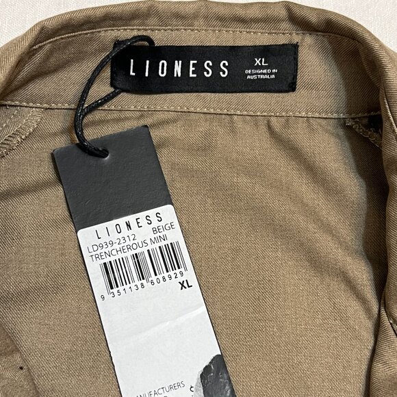 NWT Lioness Trencherous Trench Coat Beige XL Classic Double-Breasted Belted - Picture 4 of 9